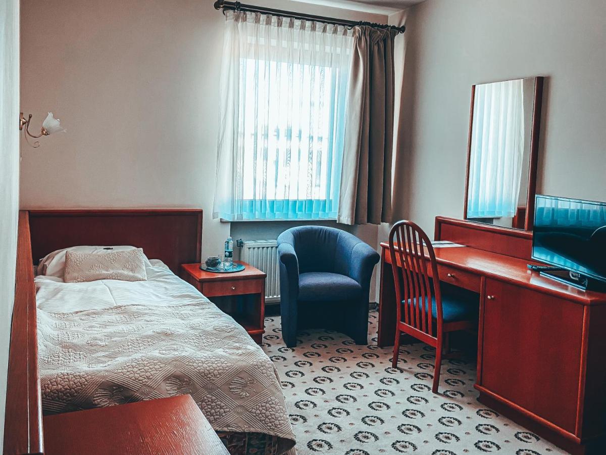 Astoria Bed & Breakfast 스바르체데즈 외부 사진