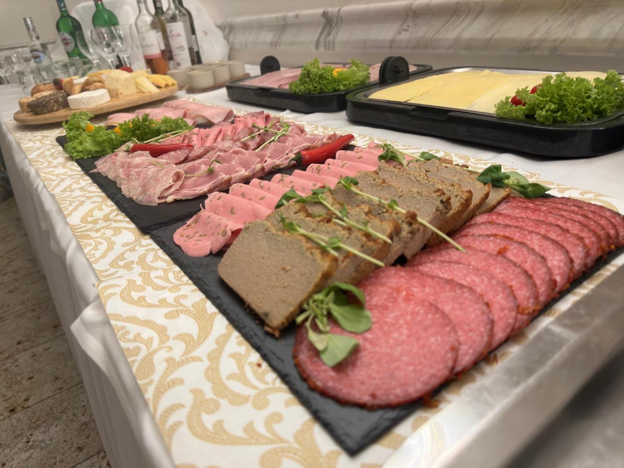 Astoria Bed & Breakfast 스바르체데즈 외부 사진