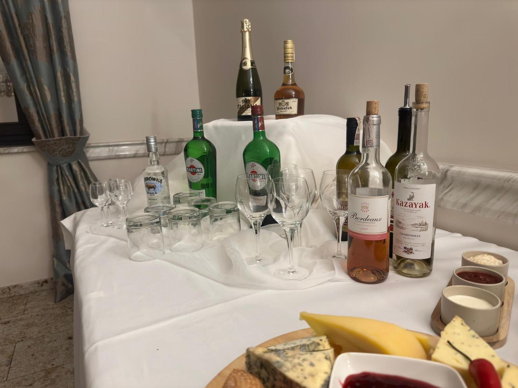 Astoria Bed & Breakfast 스바르체데즈 외부 사진